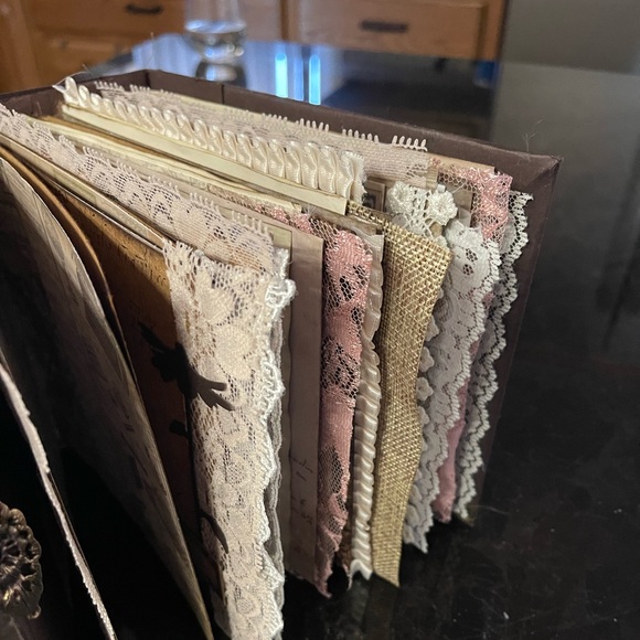 SOLD Junk journal SOLD - Picture 10 of 14